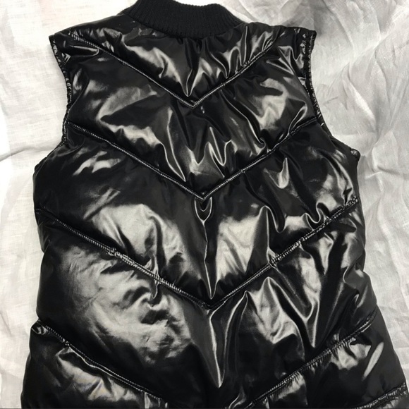 Old Navy Quilted Puffer Vest Knit Mock Turtleneck Shiny Black Size Small - Picture 4 of 10